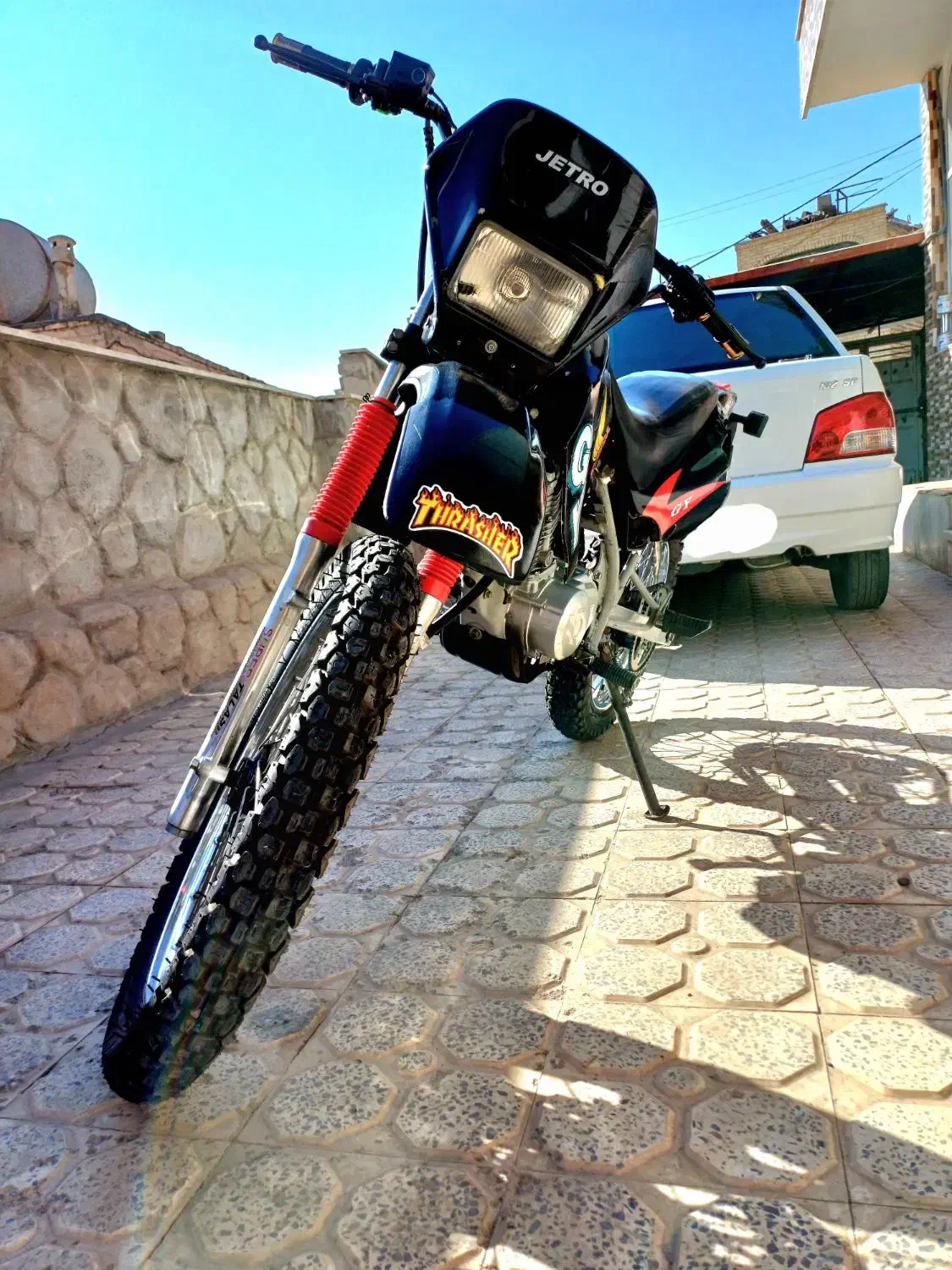 تریل درحد مزایده ای|موتورسیکلت|فولادشهر, زاینده رود|دیوار