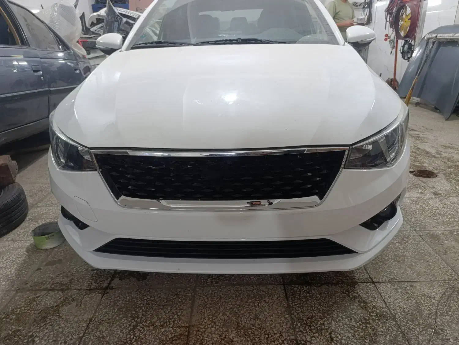 نیازمند استا کار نقاش و لیسه گیر|استخدام صنعتی، فنی، مهندسی|گرگان, |دیوار