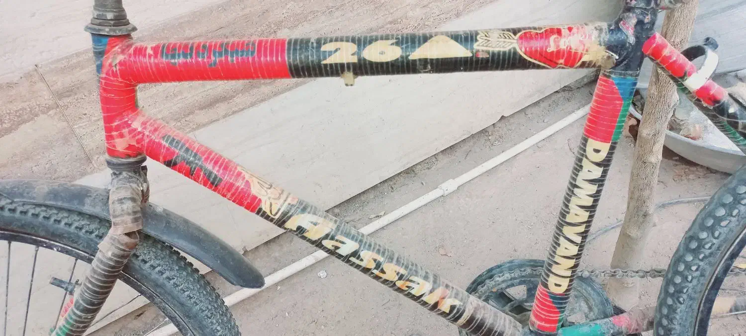 دچرخه 24 تمیز|دوچرخه، اسکیت، اسکوتر|خاش, |دیوار