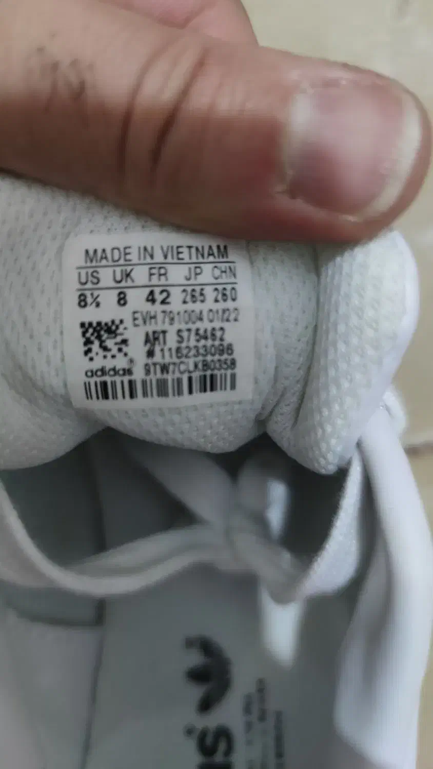 کتونی Adidas Stan smith اصل|کیف، کفش، کمربند|تهران, چیتگر شمالی|دیوار