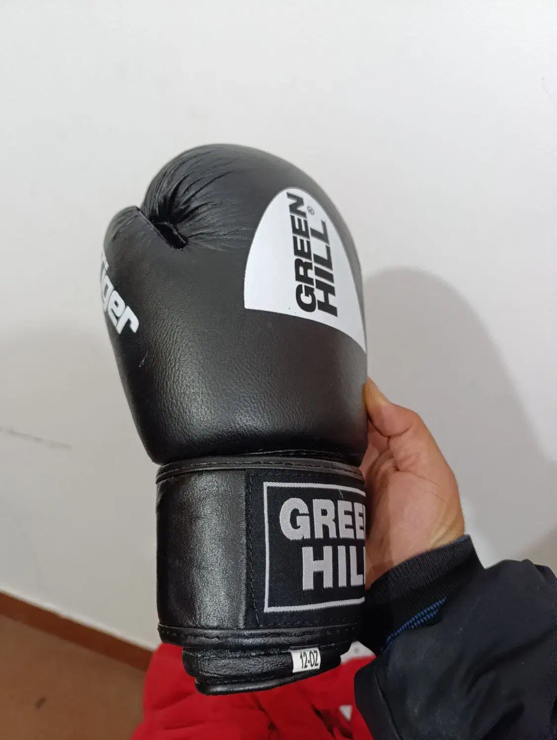 گمشده دستکش بوکس گرین هیل green hill|اشیا|بهبهان, |دیوار