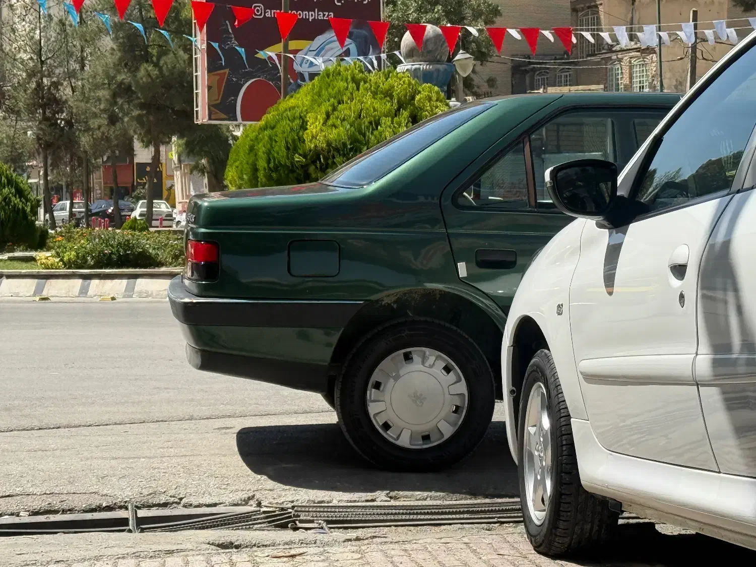 پژو 2000 درحد خشک|خودرو سواری و وانت|تهران, منیریه|دیوار