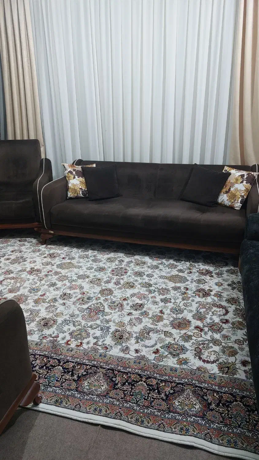 مبلمان راحتی ۷ نفره|مبلمان خانگی و میز عسلی|مشهد, هنرور|دیوار