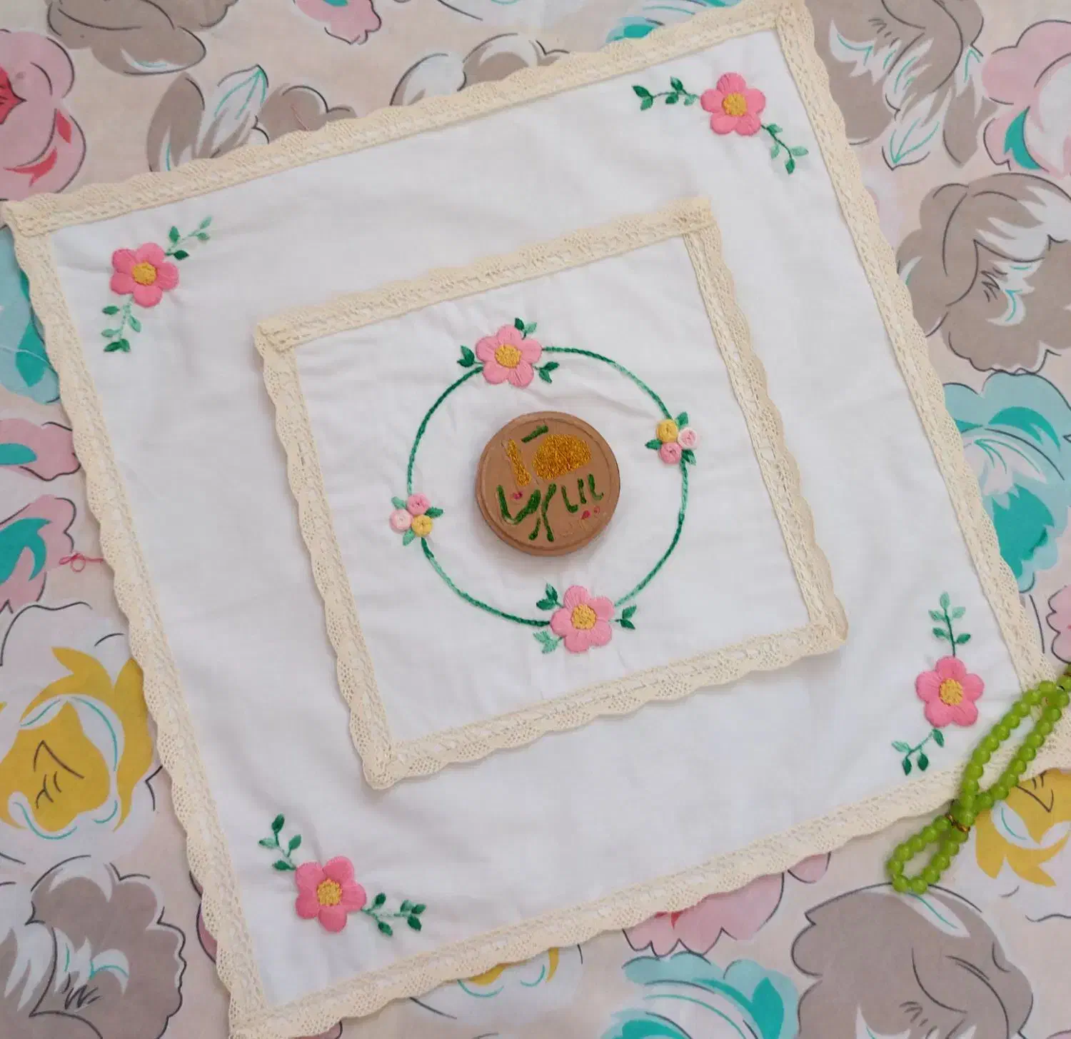 جانماز گلدوزی|کلکسیون و سرگرمی|مشهد, مشکینی (شهرک غرب)|دیوار