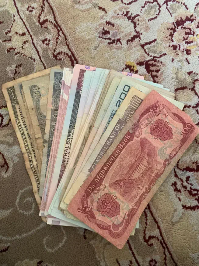 اسکناس و سکه|کلکسیون سکه، تمبر، اسکناس|تهران, امام حسین|دیوار