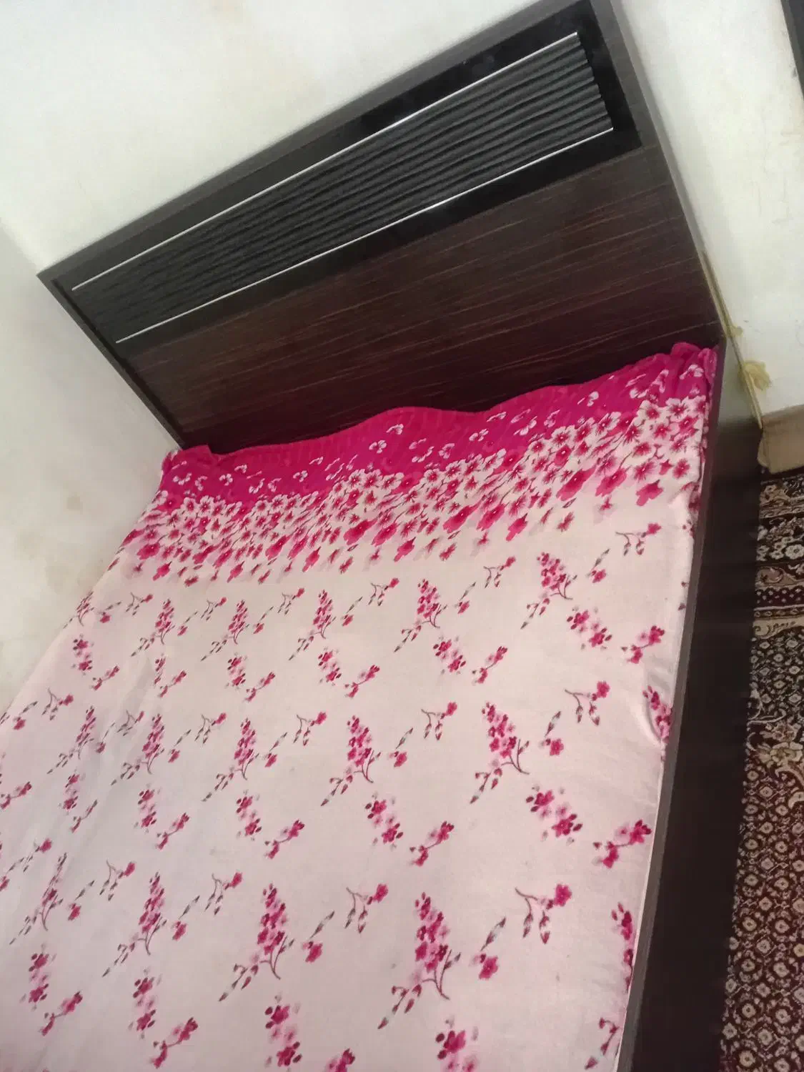 تخت دونفره بدون تشک|تخت و سرویس خواب|کرمانشاه, |دیوار