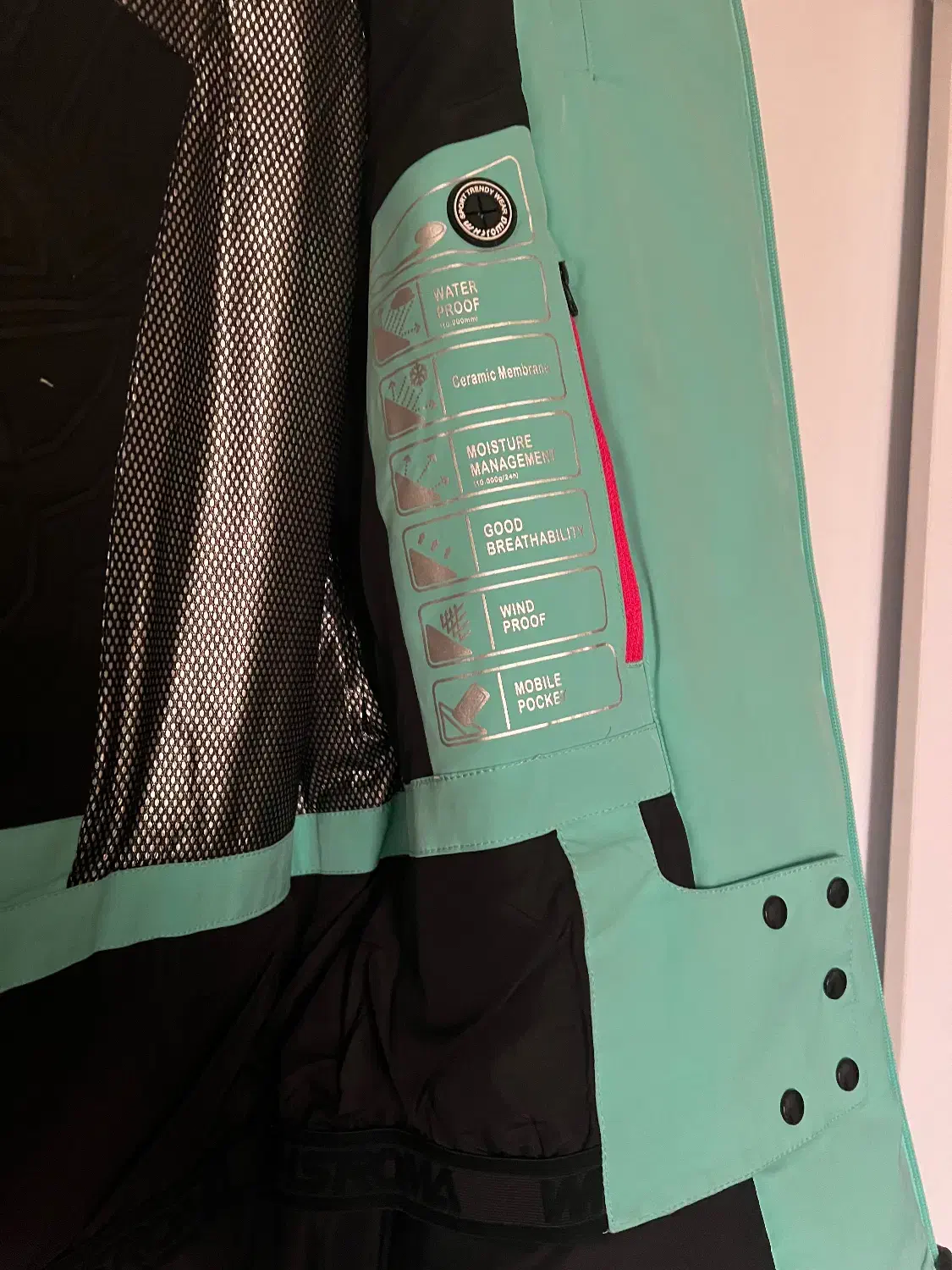 کاپشن اسکی ( وستروما) سایز M -44 در حد‌نو|ورزش‌های زمستانی|کرج, فاز ۱ مهرشهر|دیوار