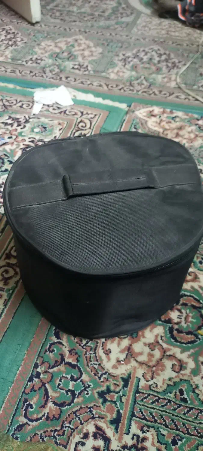 جا عمامه ای با زیپ و کش مخصوص|لباس|قم, چهار امامزاده|دیوار