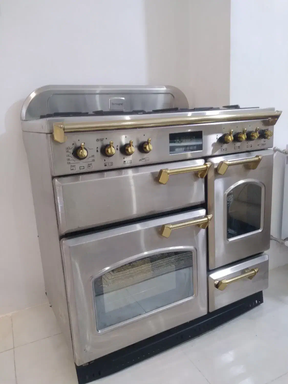 اجاق گاز چهارفر تایمرلمسی|اجاق گاز و لوازم برقی پخت‌وپز|همدان, |دیوار