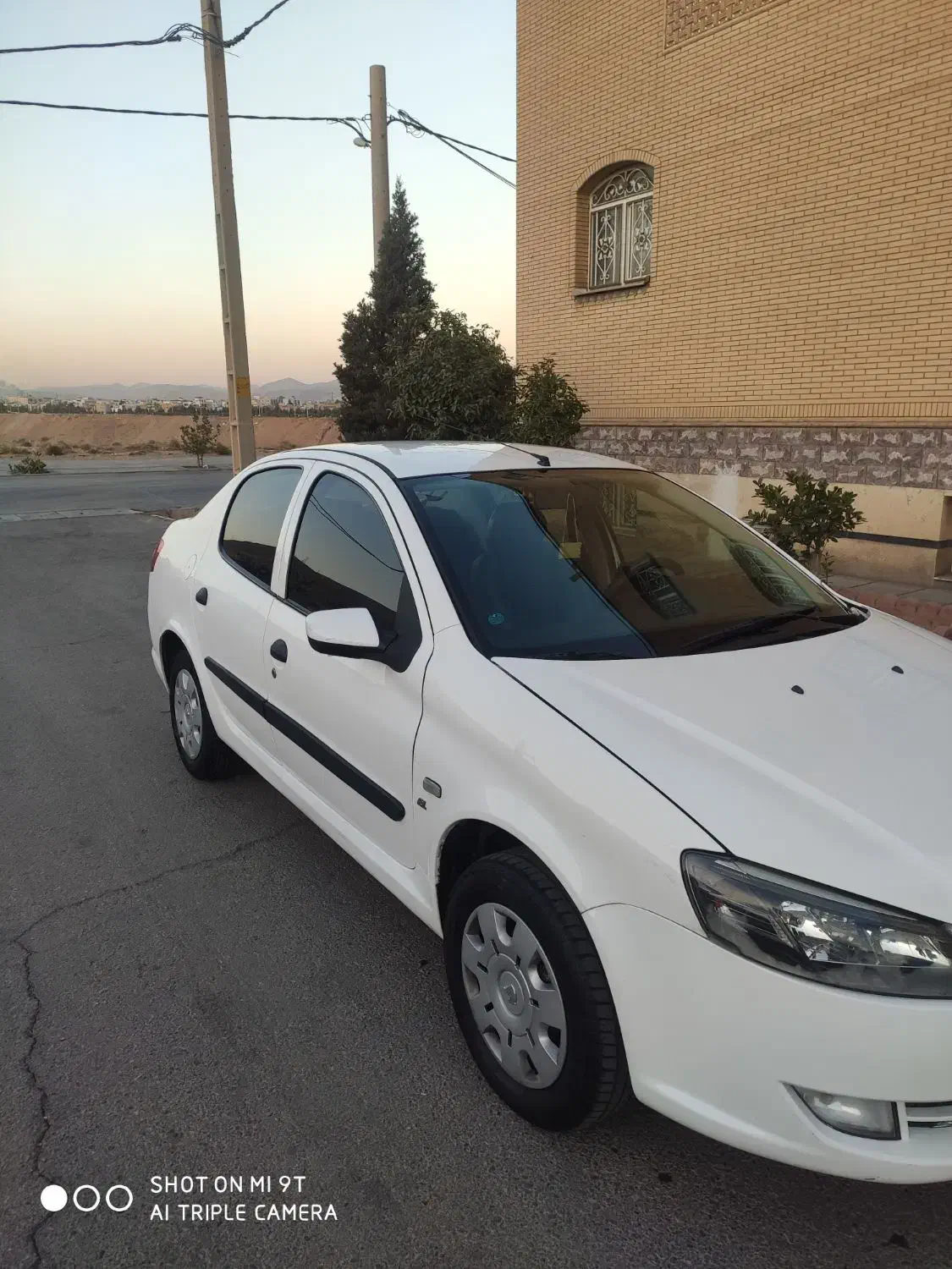 رانا 92بدون رنگ|خودرو سواری و وانت|شیراز, فرهنگ شهر|دیوار