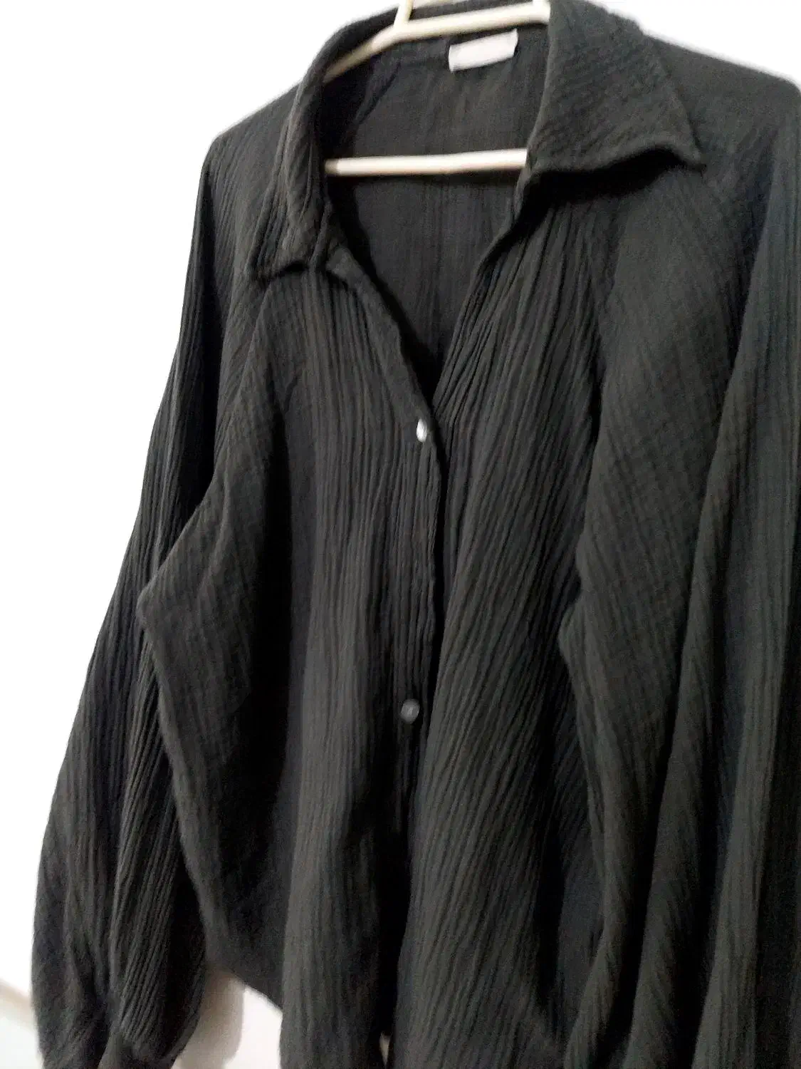 شومیز زغالی تیره|لباس|ساری, |دیوار