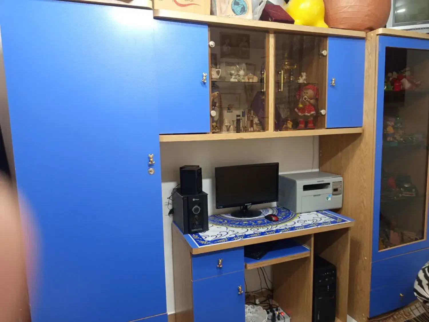 سرویس کمد MDF|میز و صندلی غذاخوری|قم, چهار امامزاده|دیوار