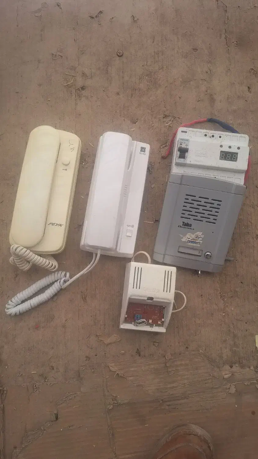 آیفون صوتی|صوتی و تصویری|آباده, |دیوار