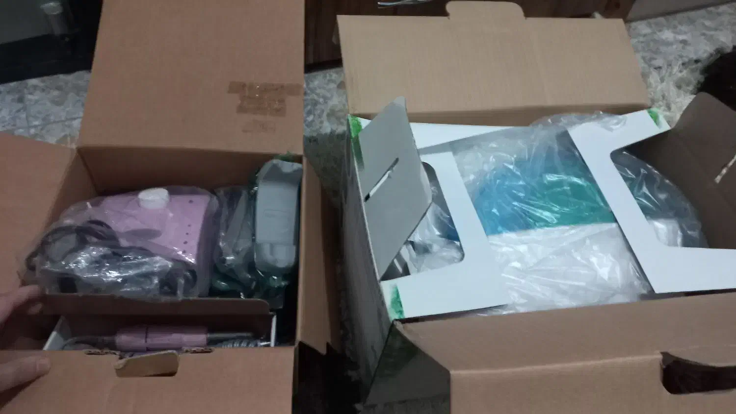 لوازم کاشت ناخون به همراه دستگاه پارافین تراپی|آرایشی، بهداشتی، درمانی|لنگرود, |دیوار