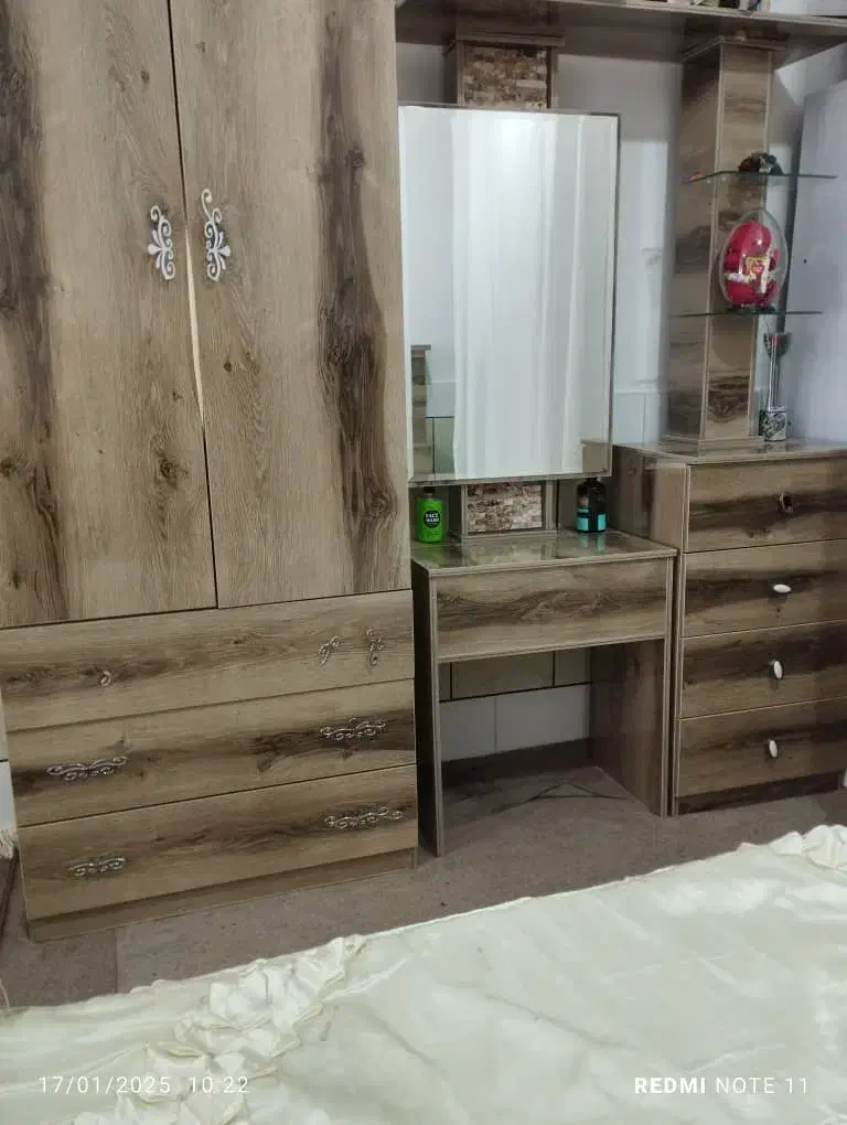 تخت خواب با سرویس کامل|تخت و سرویس خواب|دورود, |دیوار