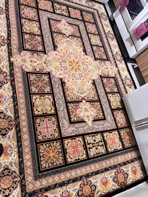 فرشینه ۶متری اشپزخانه سالم بدون پارگی وسوختگی|فرش|کرج, حصارک پایین|دیوار