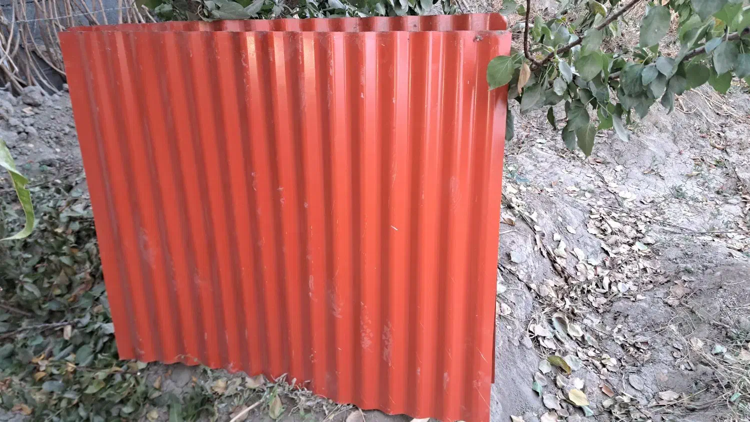 ورق رنگی گالوانیزه ب قیمت برج ۱ ک خریدم|مصالح و تجهیزات ساختمان|فولادشهر, B7|دیوار