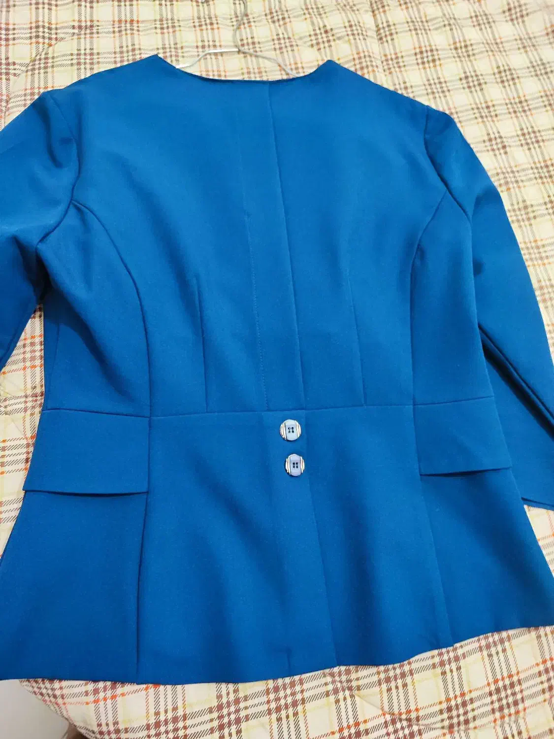 کت و شلوار|لباس|صفادشت, |دیوار