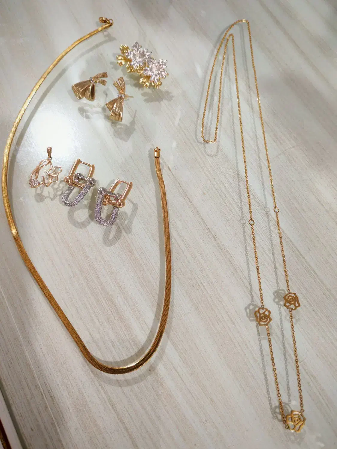 اکسسوری و زیور آلات کاملا نو|بدلیجات|بیرجند, |دیوار