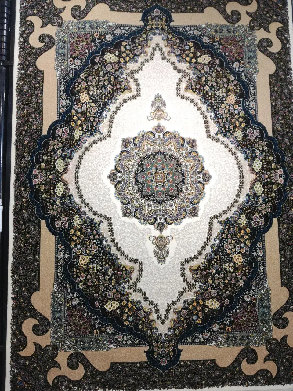 فرش ۱۲و ۹ در حد نو|فرش|بومهن, |دیوار
