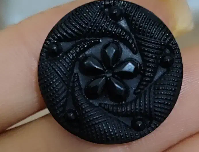 دکمه مجلسی|لوازم خیاطی و بافتنی|ورامین, ورامین|دیوار