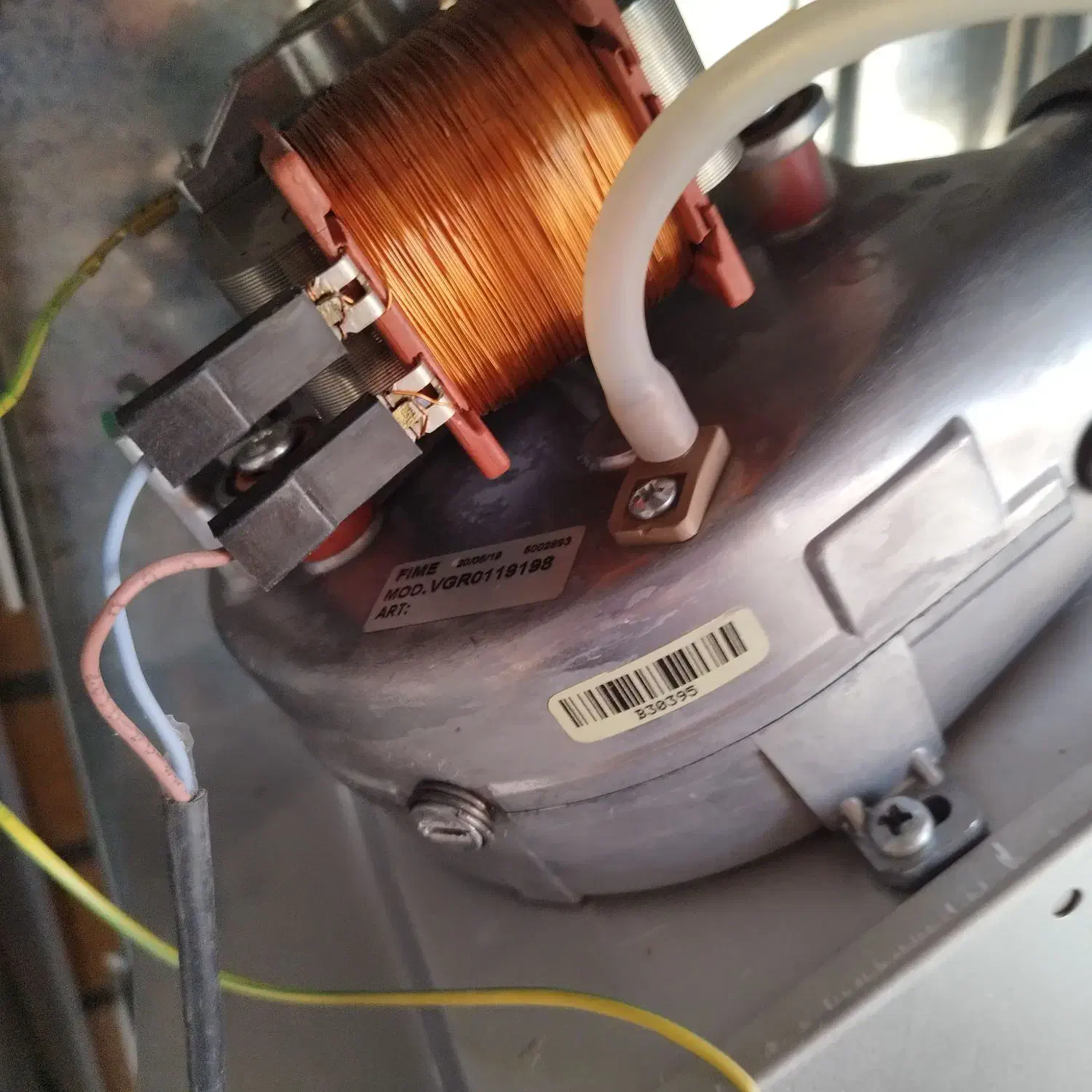 فن استوک تمیز یران بوتان.لورچ.تاچی فرولی ایساتیس|آبگرمکن، پکیج، شوفاژ|اصفهان, گلزار|دیوار