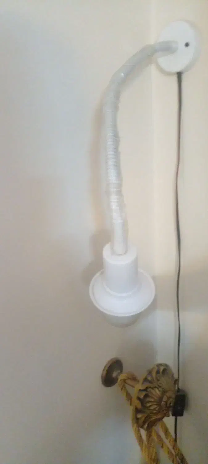 چراغ دیواری لامپ رشد گیاه|لامپ و چراغ|اسلامشهر, مسکن مهر اسلاشهر (شهرک امام خمینی)|دیوار