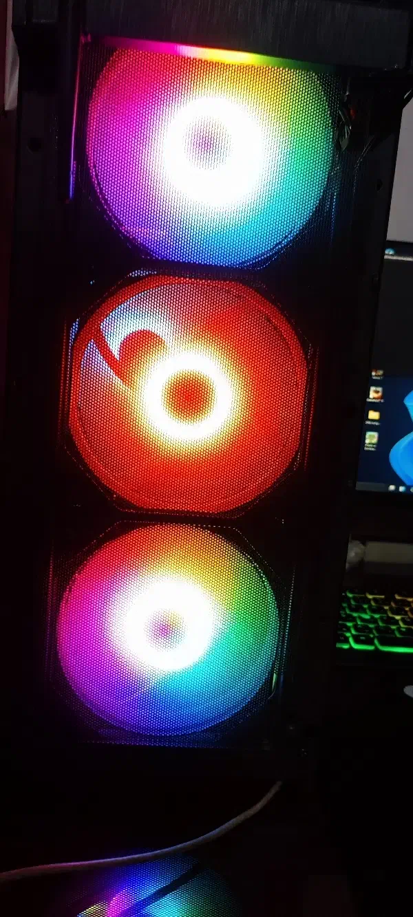 دو عدد فن کیس|قطعات و لوازم جانبی رایانه|گنبد کاووس, |دیوار