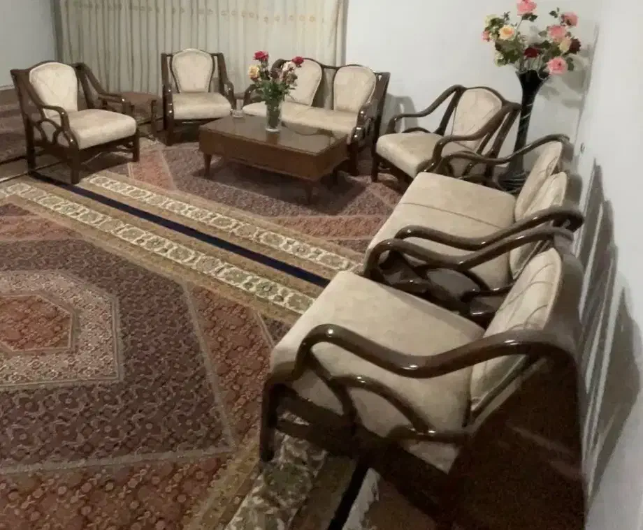 مبل ۸ نفره|مبلمان خانگی و میز عسلی|سلماس, |دیوار