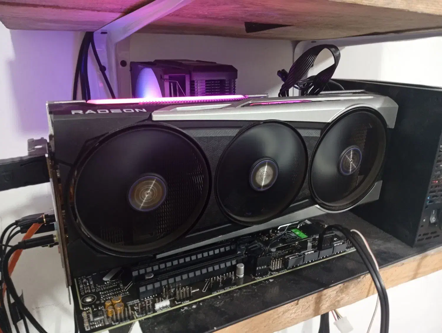 سیستم گیمینگ|رایانه رومیزی|قدس, شهر‌قدس|دیوار