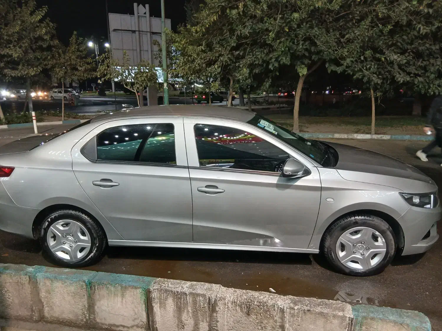 تارا v1 پلاس|خودرو سواری و وانت|ری, سرتخت|دیوار