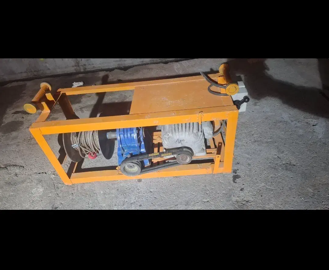 فروش بالابر ساختمانی و تخته بنایی ۴ و۳و۲ متری سالم|مصالح و تجهیزات ساختمان|شهریار, کهنز|دیوار