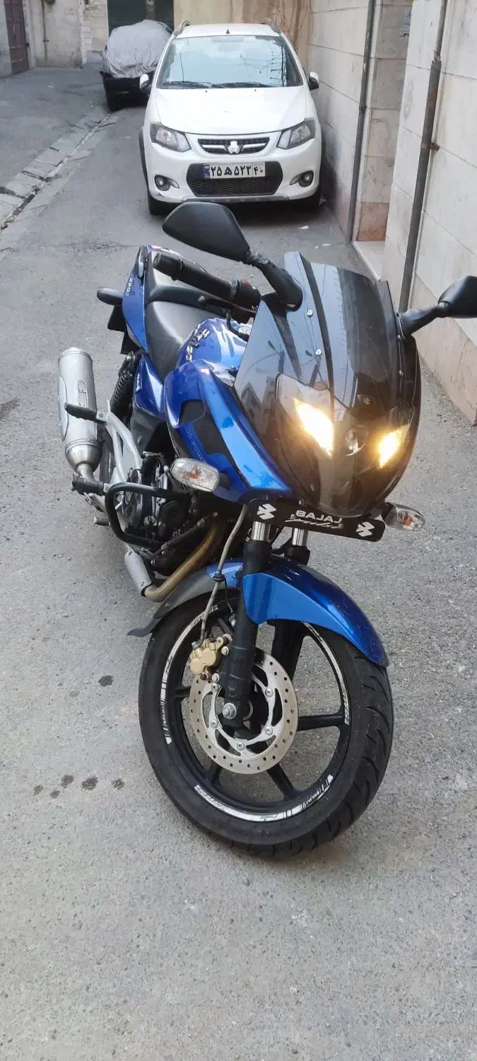 موتور پالس 220 مدل 95 بدون مشابه درحدصفر|موتورسیکلت|تهران, سلسبیل جنوبی|دیوار