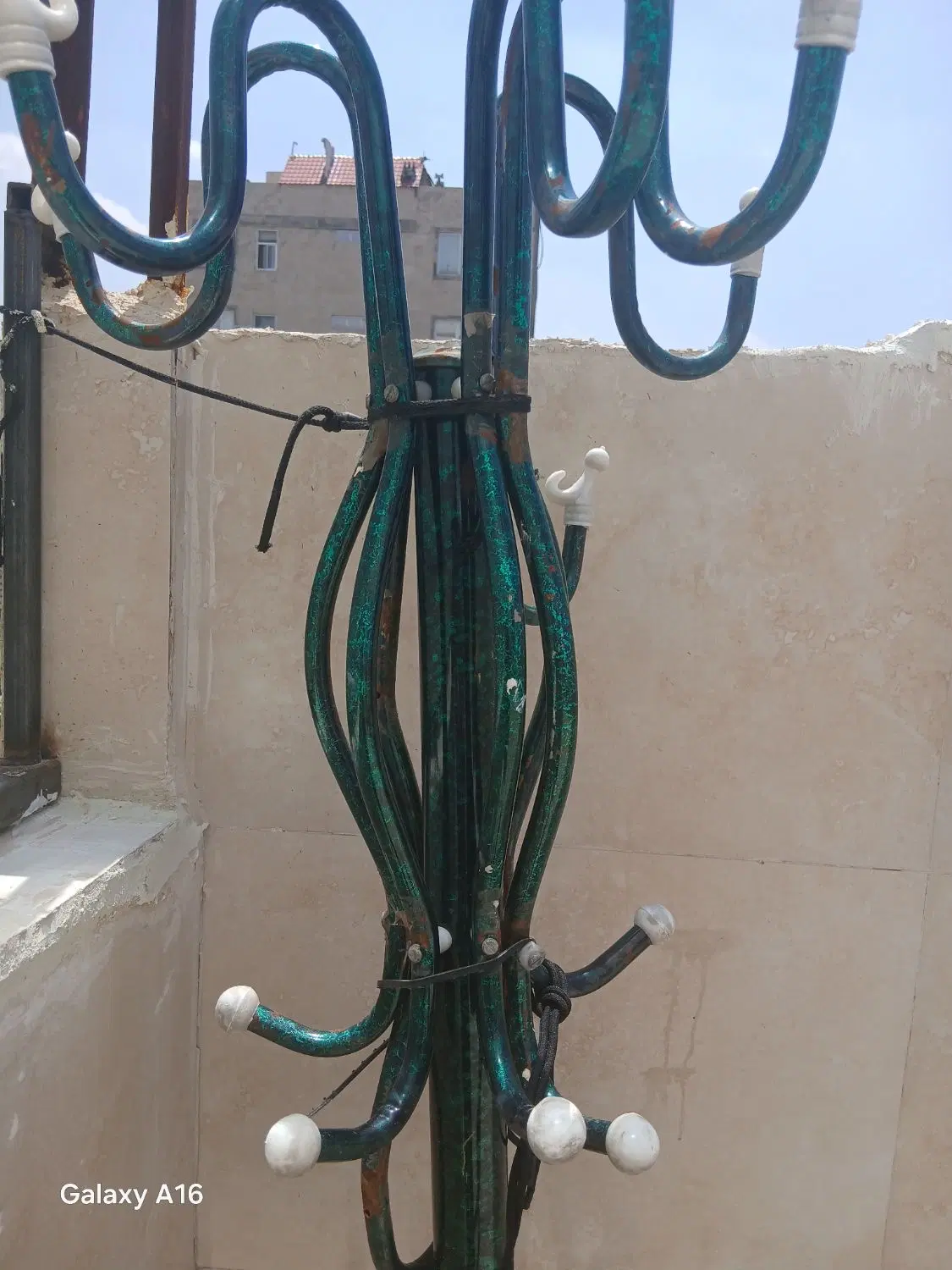 جالباسی|بندرخت و رختآویز|مشهد, گاز|دیوار