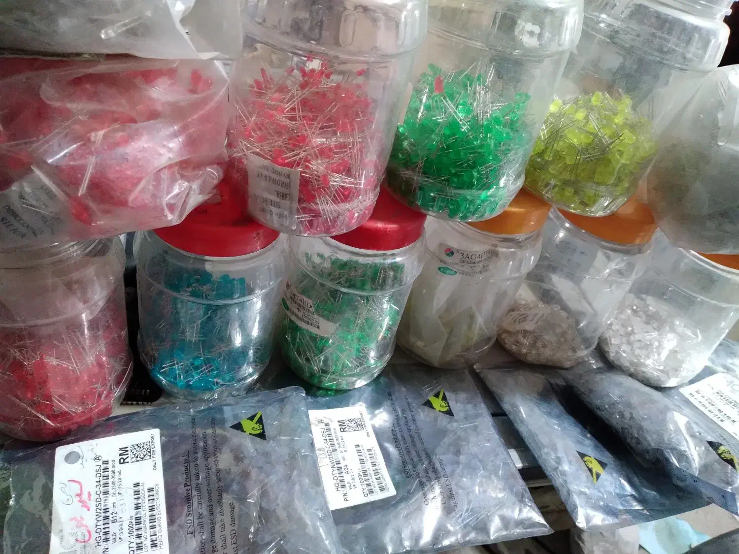 لامپ ال ای دی|لامپ و چراغ|بروجرد, |دیوار