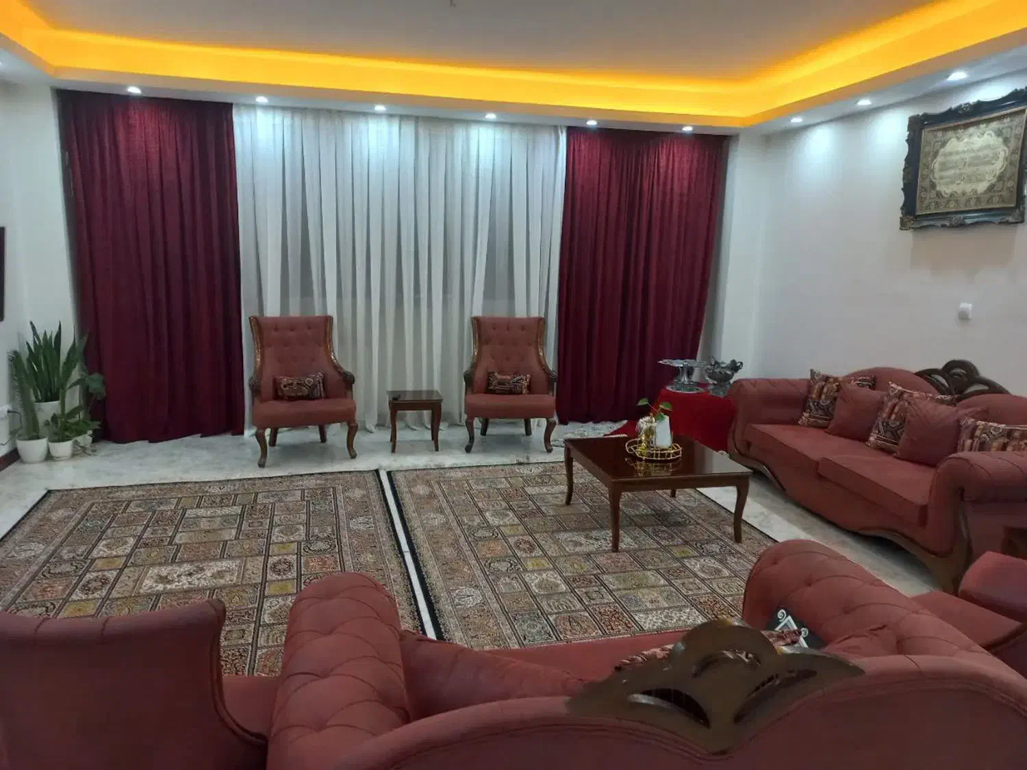 پرده مخمل|پرده، رانر، رومیزی|پردیس, فاز ۹|دیوار