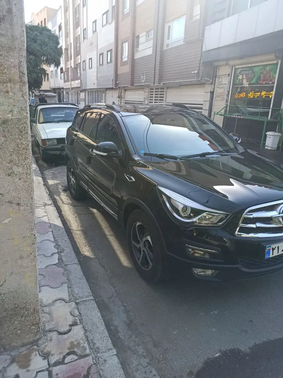 هایما s5بدونه رنگ کارت طلایی 70تا کار|خودرو سواری و وانت|شاهین‌شهر, حافظ جنوبی|دیوار