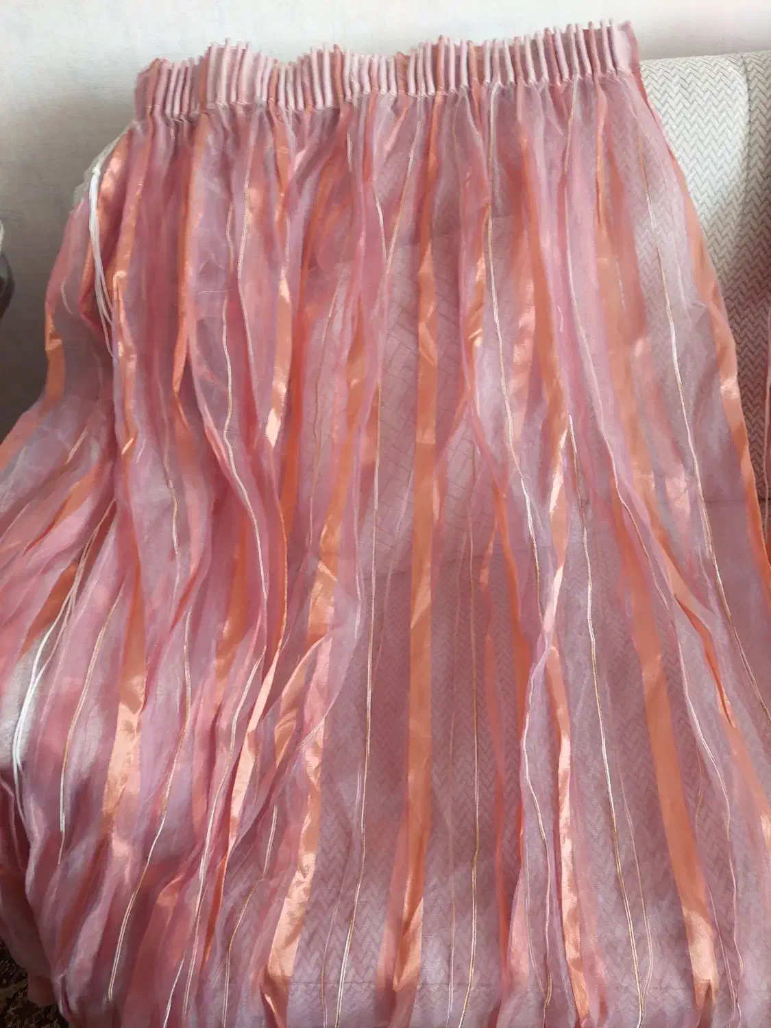 پرده حریر راه راه در حد نو|پرده، رانر، رومیزی|شیراز, زرگری|دیوار