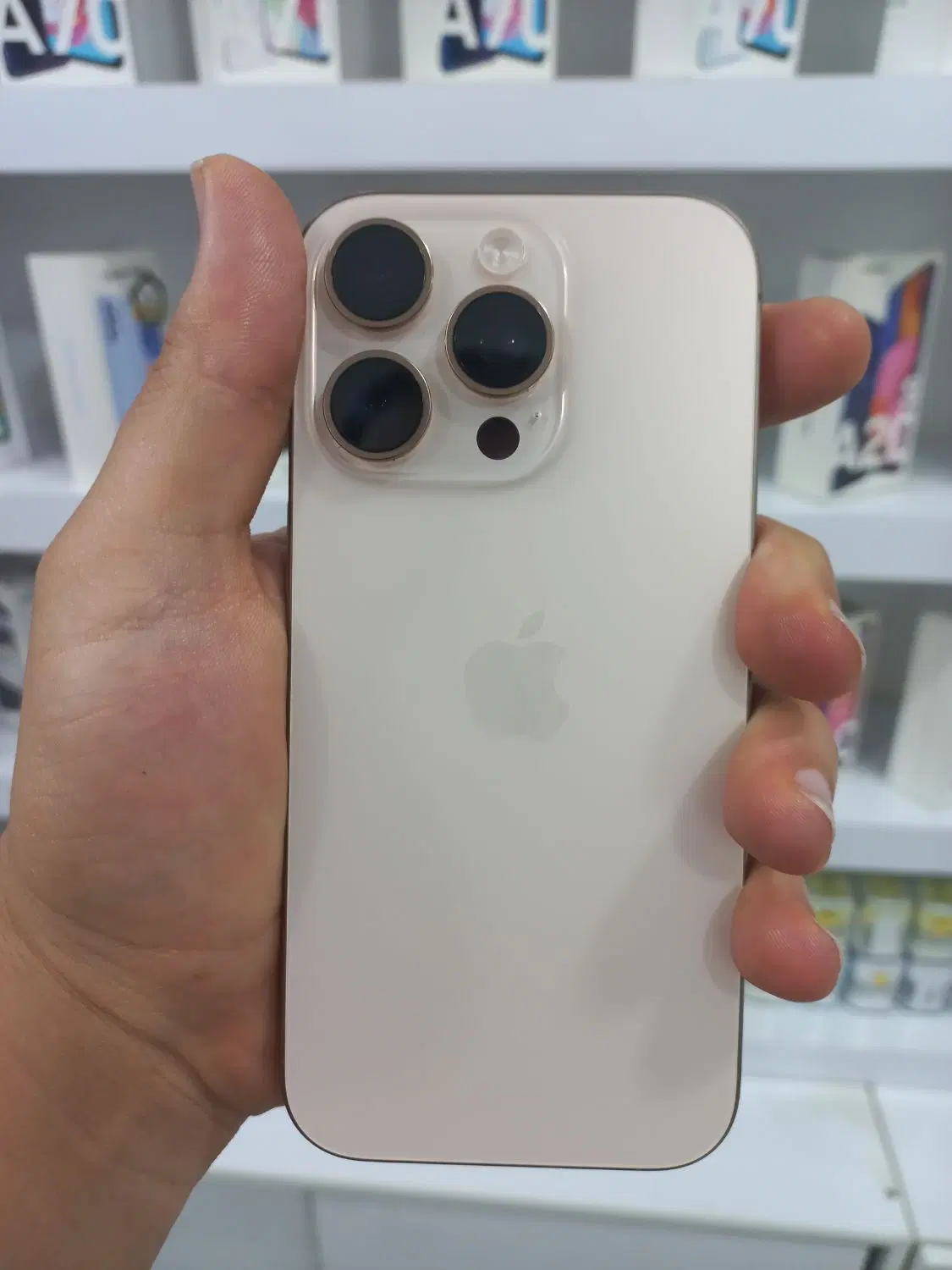 iphone 16 pro|موبایل|همدان, |دیوار