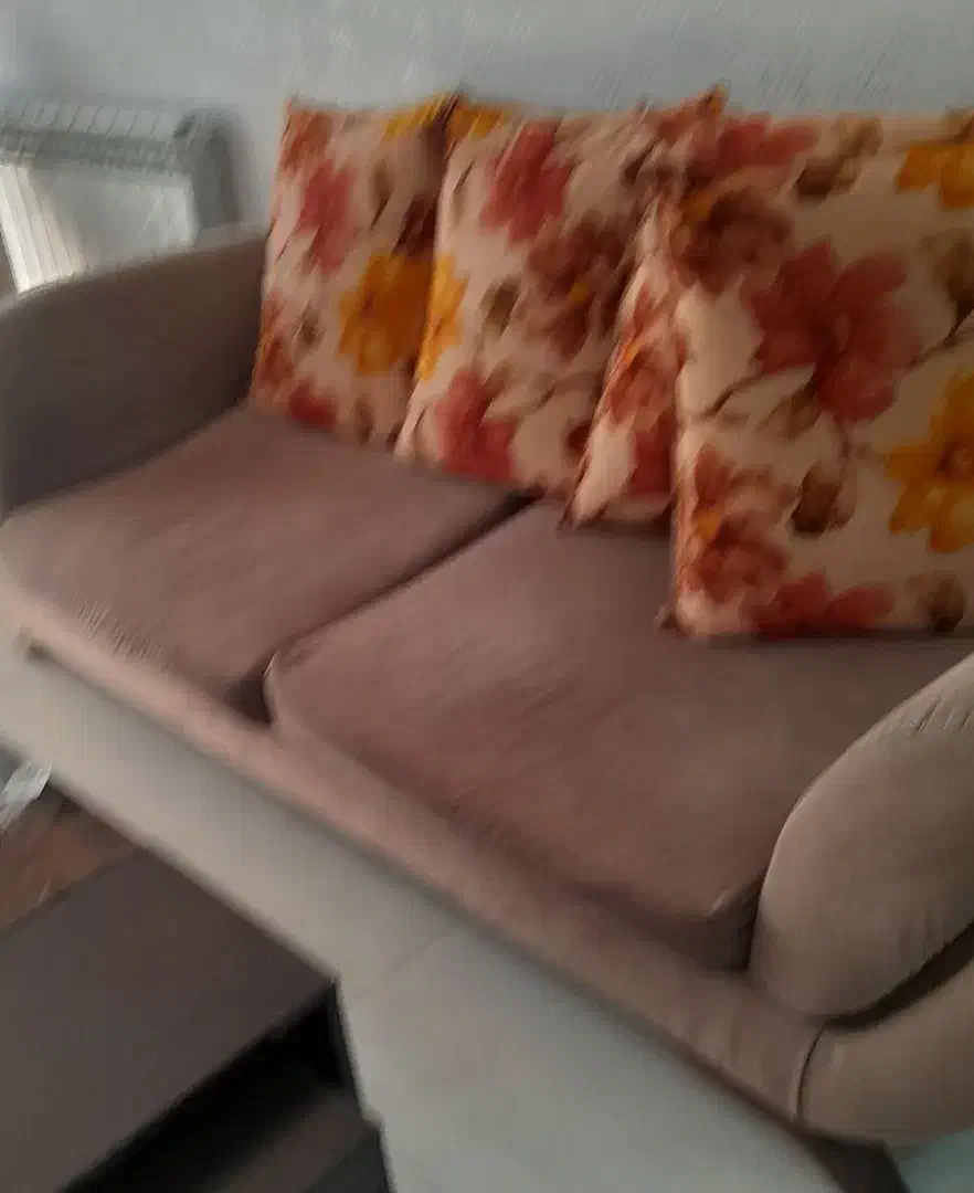 مبل ۷نفره شرکتی|مبلمان خانگی و میز عسلی|کرج, عظیمیه|دیوار