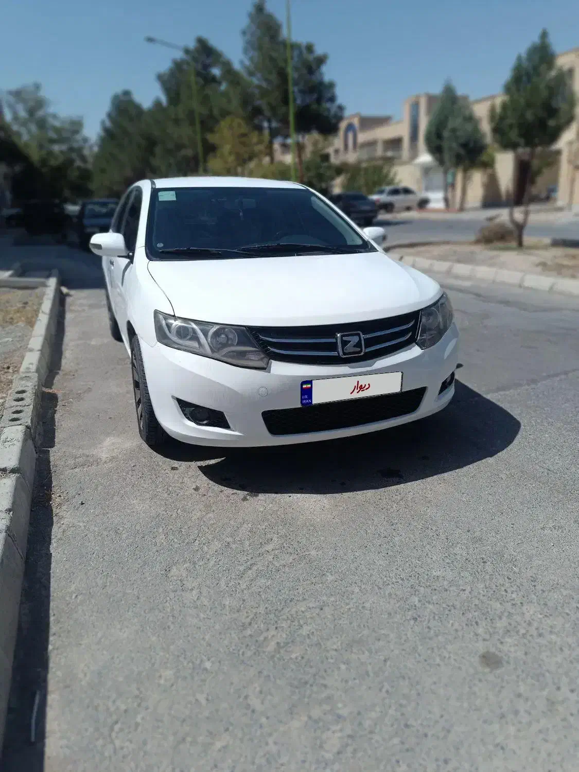 فروش آریو زوتی دنده موتور بزرگ|خودرو سواری و وانت|فولادشهر, C6|دیوار