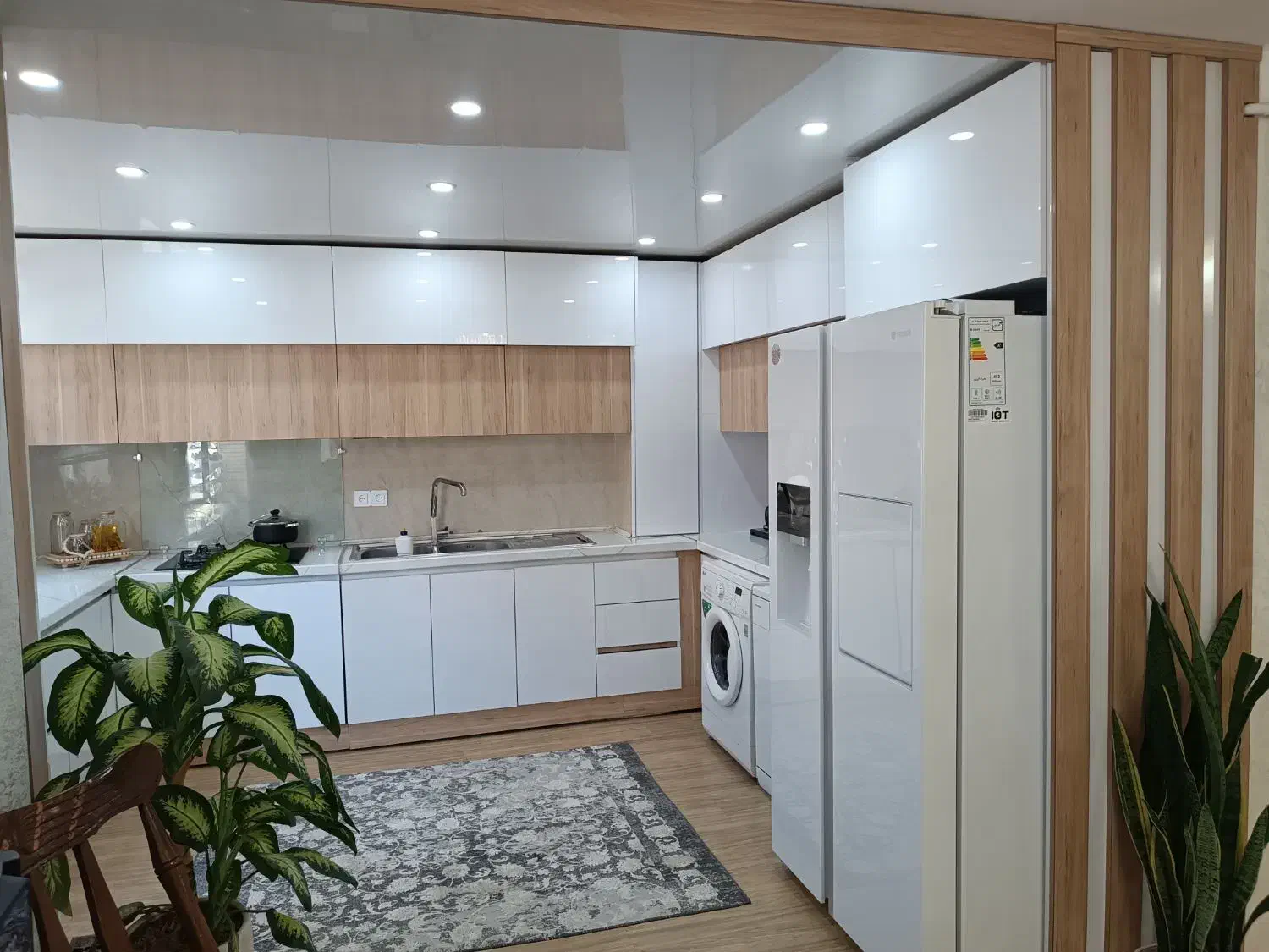 آپارتمان ویلاشهر خیابان اصلی گلها|فروش آپارتمان|سنندج, |دیوار