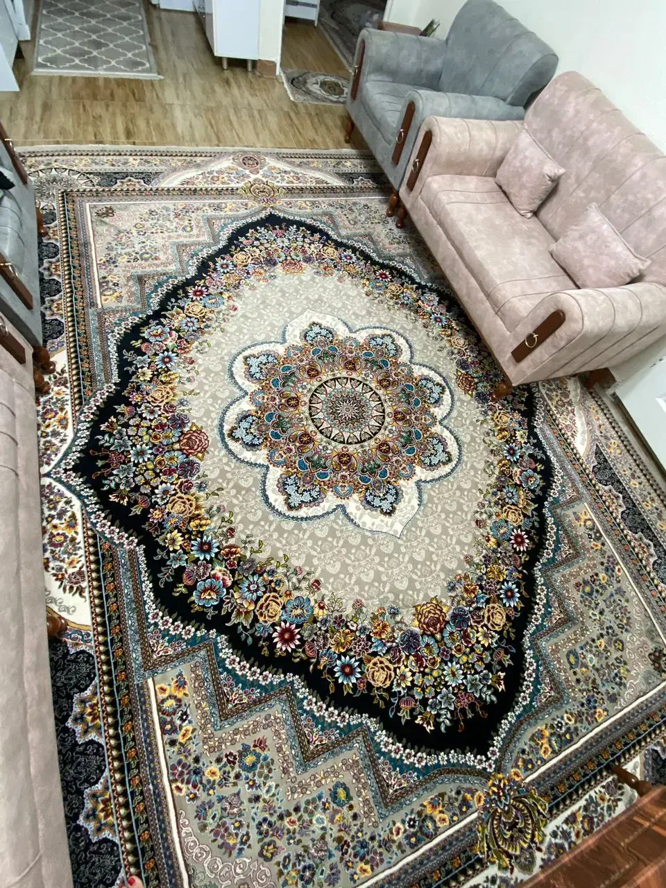 فرش ۱۲ متری|فرش|رشت, جانبازان|دیوار