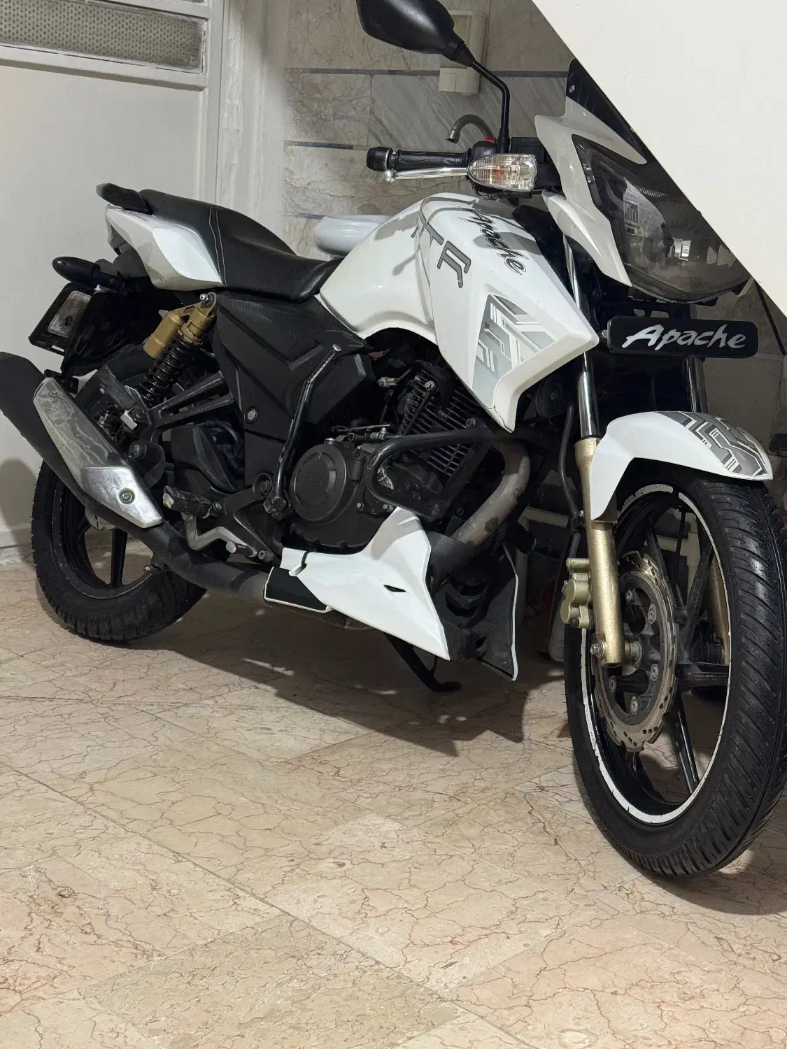 آپاچی ۱۸۰ مدل ۹۵|موتورسیکلت|اسلام‌شهر, شهرک امام حسین (میان آباد)|دیوار