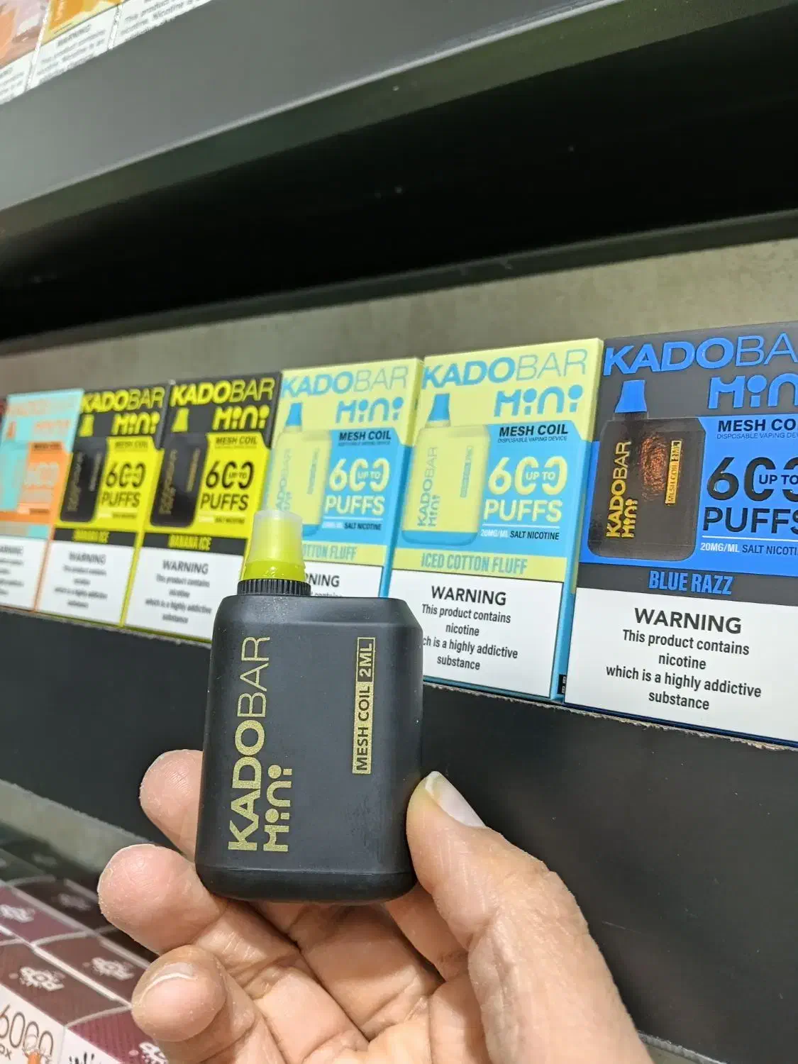 یکبار مصرف ۶۰۰ پاف کادوبار خوش طعم و باکیفیت|زیورآلات و اکسسوری|اهواز, پادادشهر|دیوار