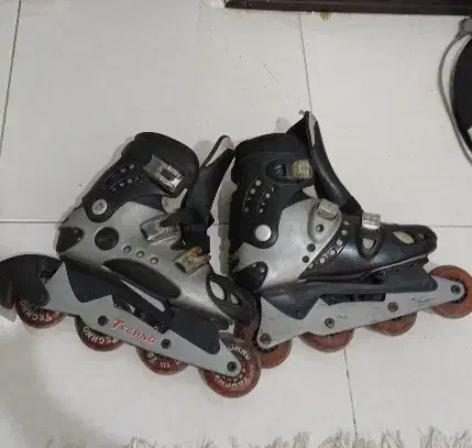 کفش اسکیت TECHNO|دوچرخه، اسکیت، اسکوتر|شهریار, شهریار|دیوار