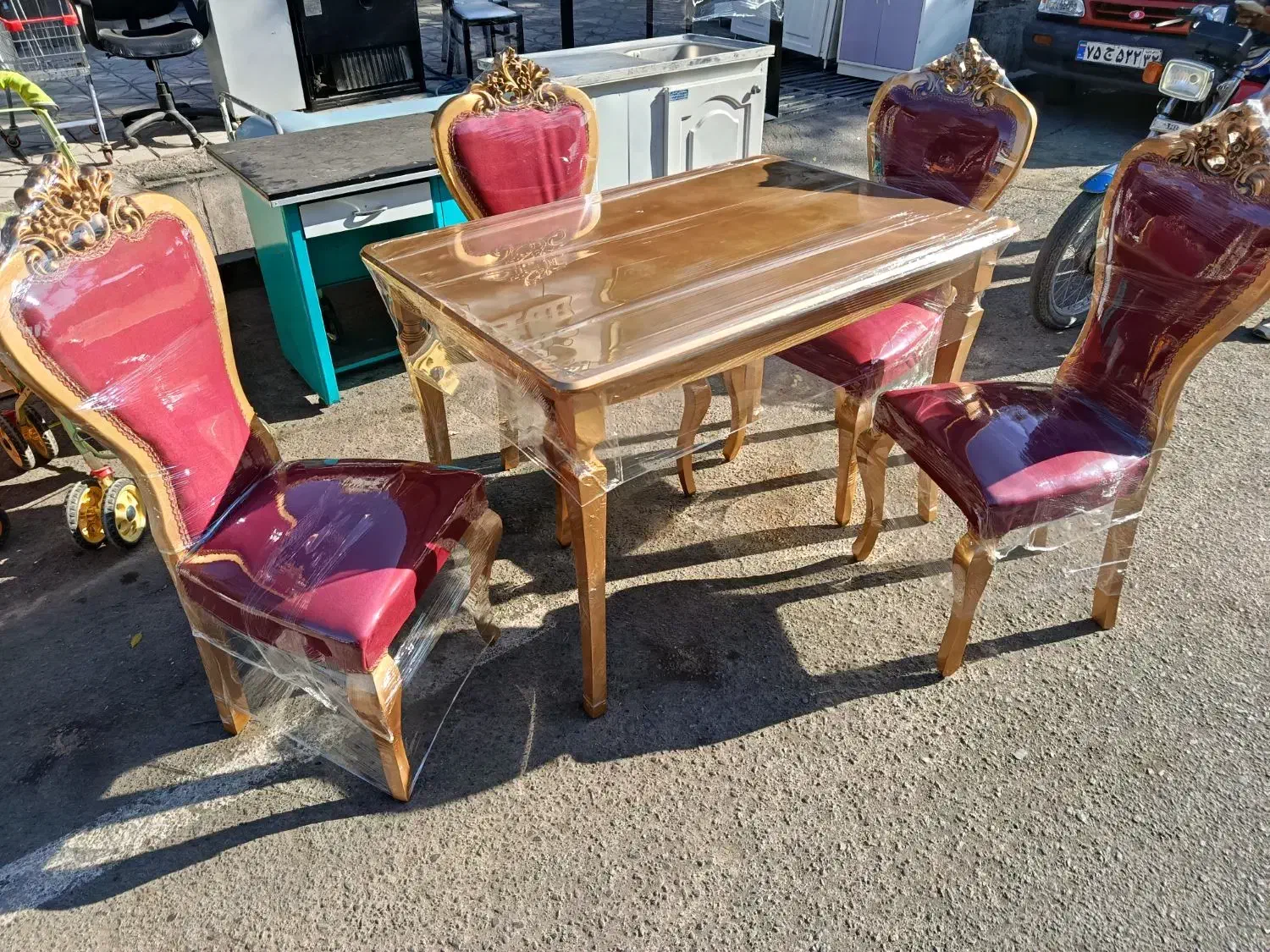 میز نهارخوری 4نفره درحدنو|میز و صندلی غذاخوری|سبزوار, طبرسی (جعفرآباد)|دیوار