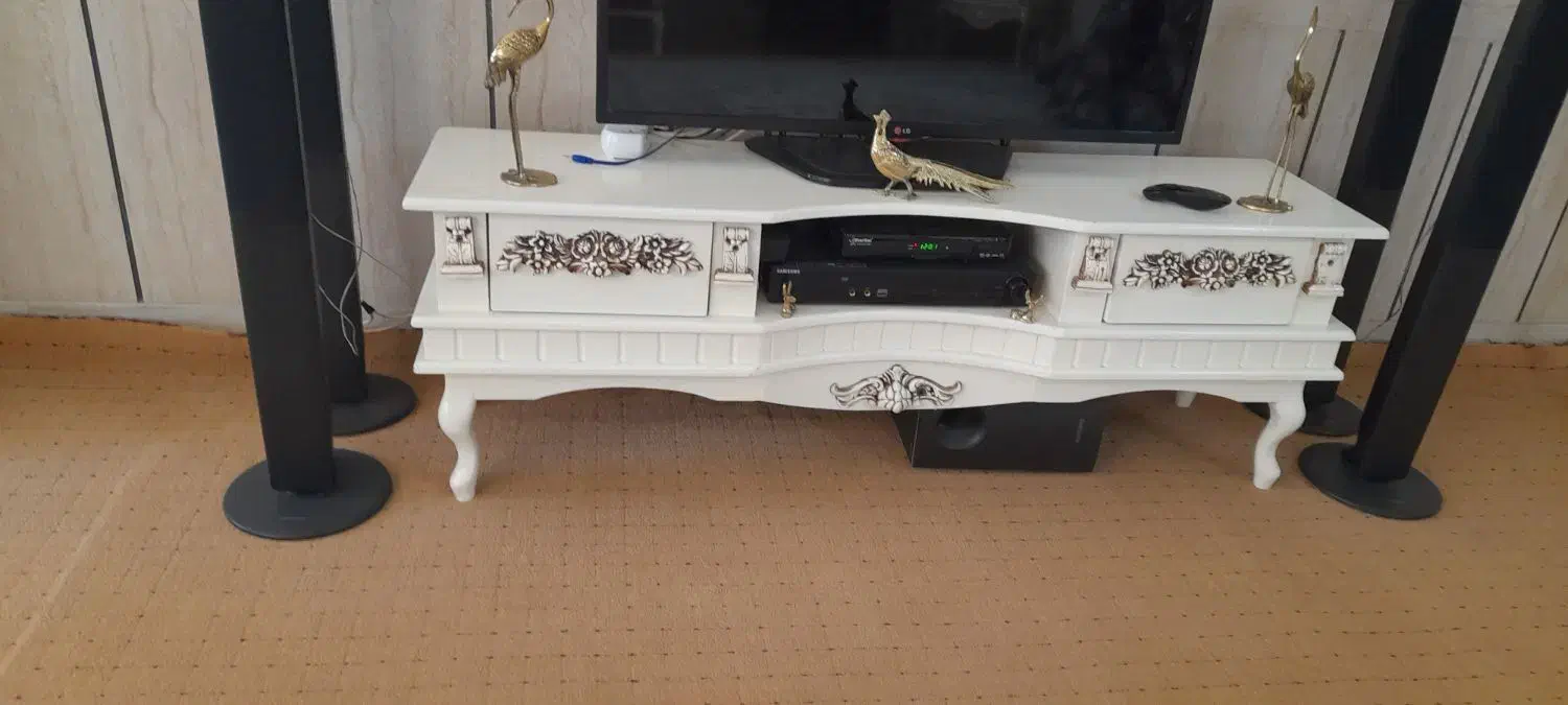 میز تلویزیون جاکفشی نو نو مناسب جهیزینه|جاکفشی، کمد، دراور|تربت‌حیدریه, سرمحله|دیوار