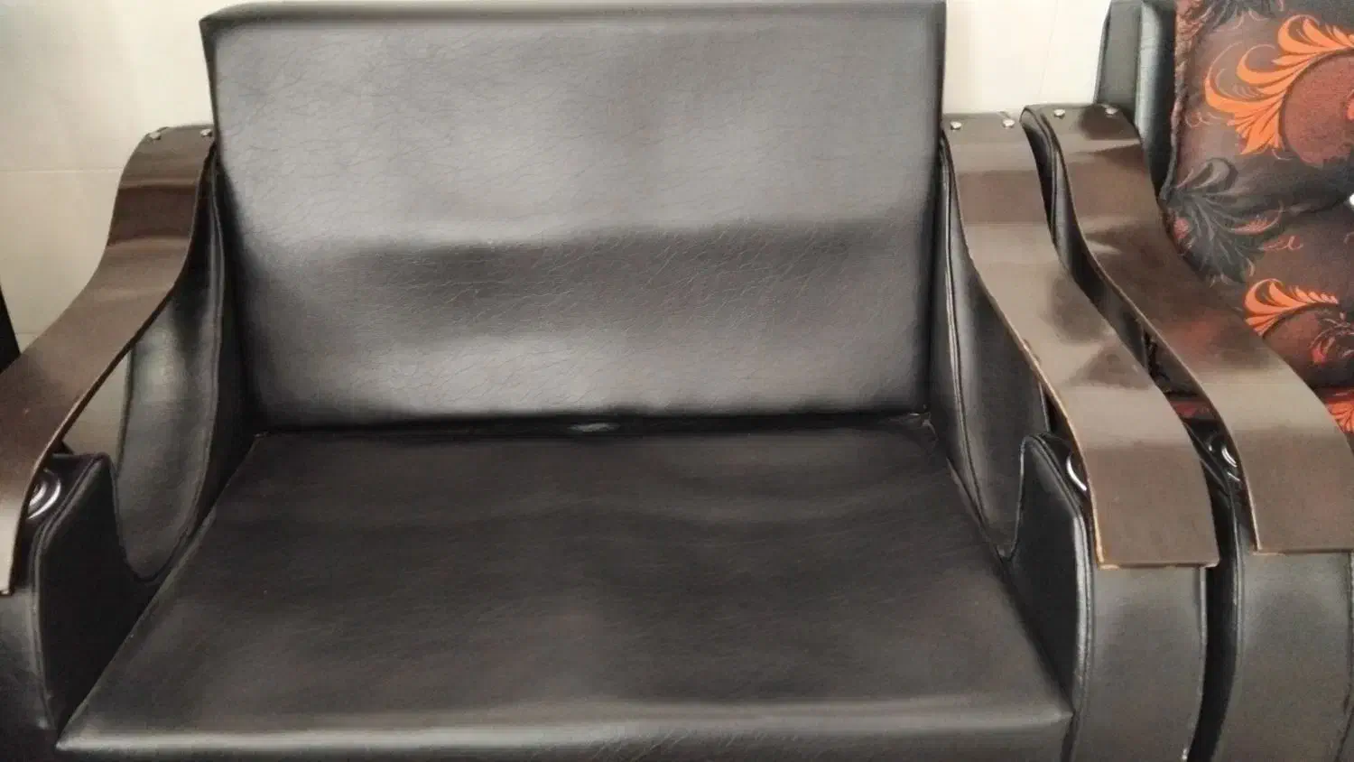 مبل و پرده|مبلمان خانگی و میز عسلی|گناباد, |دیوار