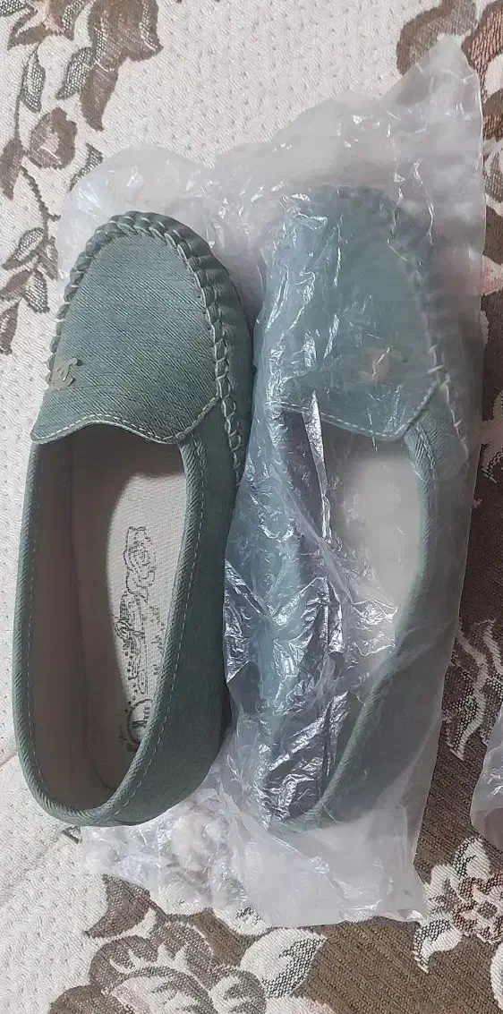 فروش یک جفت کفش سایز ۳۹ نونو|کیف، کفش، کمربند|نورآباد, |دیوار